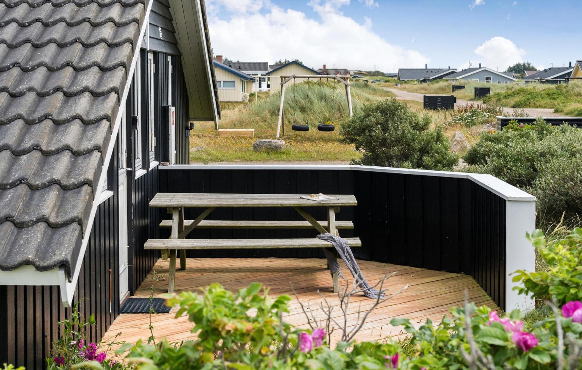Stunning Home In Hvide Sande With Kitchen Bjerregård Exteriör bild